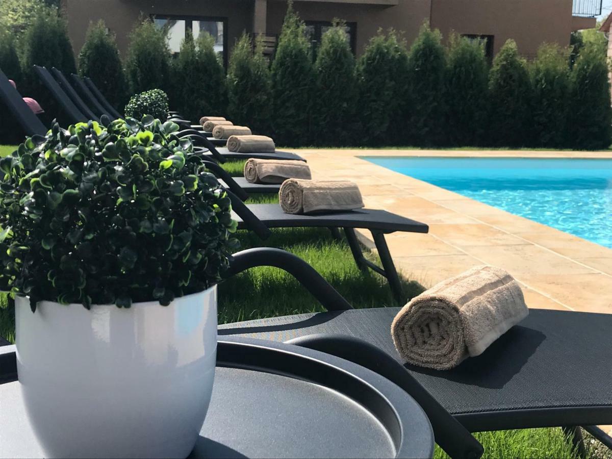 Villa Aruba & Private Spa Suites Keszthely Extérieur photo